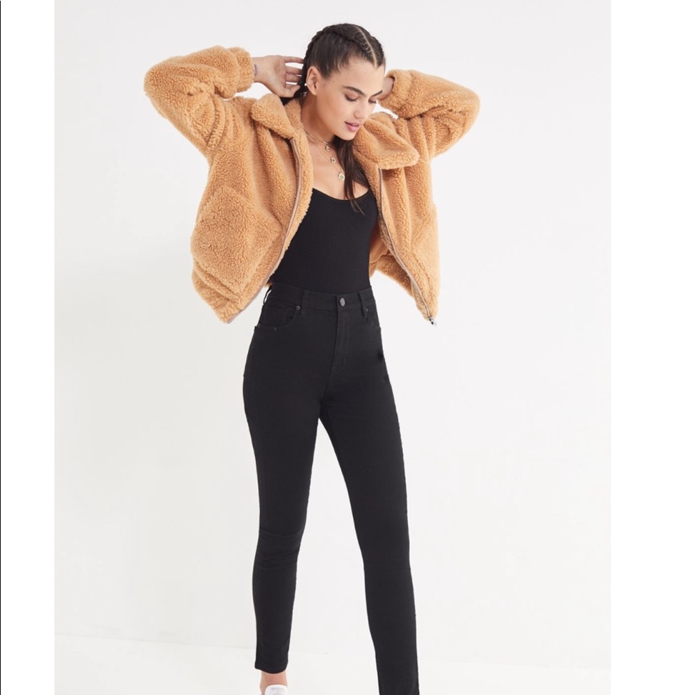 UO Cropped Teddy Jacket